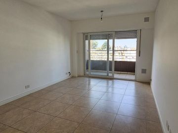 Venta Departamento de 2 ambientes en Florida