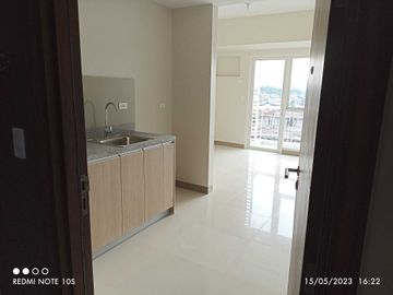 RFO units l 1-Bedroom Condo l Insta Move-in while paying zero DP for 24mos.