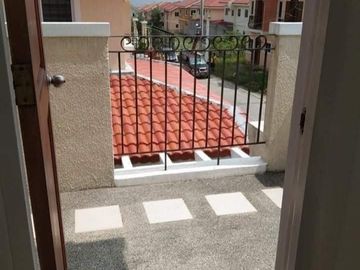 Experience cold weather with RFO unit l 3BR Duplex near Nuvali and Tagaytay
