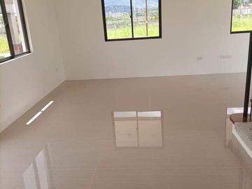 Affordable yet elegant House with Mt. Makiling view For Sale at Calamba Laguna