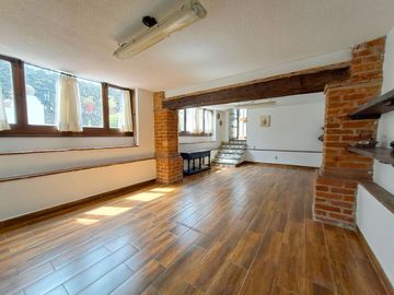 CASA  COLONIAL EN VENTA/RENTA EN EL CENTRO DE  COYOACAN