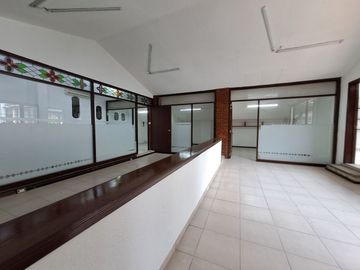 CASA  COLONIAL EN VENTA/RENTA EN EL CENTRO DE  COYOACAN
