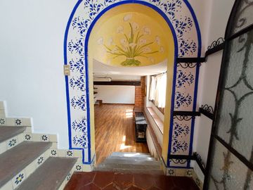 CASA  COLONIAL EN VENTA/RENTA EN EL CENTRO DE  COYOACAN