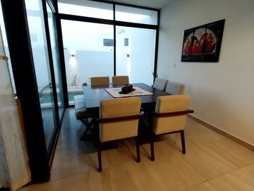 Casa en Venta en Privada Residencial Inara en Cholul