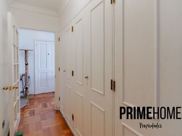 Hermoso departamento en area patrimonial, 3 dormitorios.