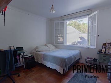Hermoso departamento en area patrimonial, 3 dormitorios.