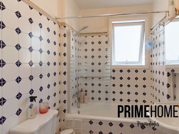 Hermoso departamento en area patrimonial, 3 dormitorios.