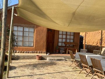 SE VENDE HERMOSA PARCELA CON 3 CABAÑAS EQUIPADAS
