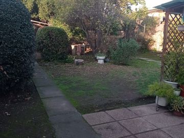 CASA AMPLIA SOLIDA LINDO PATIO, PROYECTO