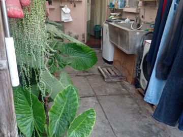 CASA AMPLIA SOLIDA LINDO PATIO, PROYECTO