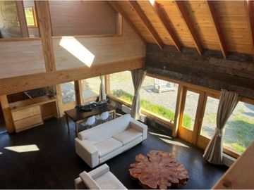 VENTA CASA PUCÓN - LOS CALABOZOS 3D 3B 180M2