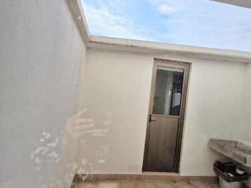 Casa Venta con terreno excedente en esquina en Bosque de las Fuentes Calimaya a 10 min de Galerías Metepec