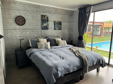 Casa en Venta en Frente a al santuario de lo Vázquez, a pasos de la ruta 68
