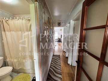 Casa en Venta en Amplia Casa de 3D-3B + Piscina en Quilamapu