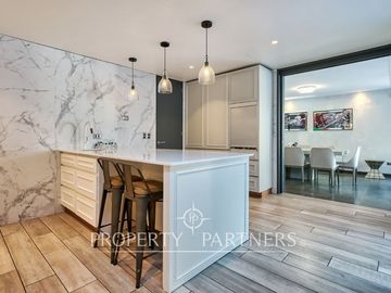 Casa Remodelada con Diseño Moderno, Terminaciones Premium y Distribución Funcional