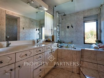 Venta de casa en La Reina Cercana Country Club y The Grange