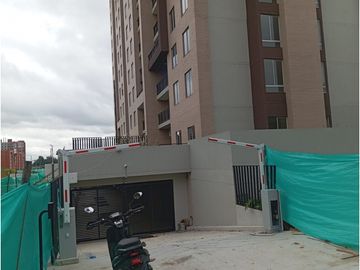 APARTAMENTO PARA ESTRENAR EN LAGOS DE TORCA