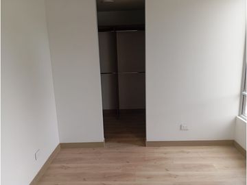 APARTAMENTO PARA ESTRENAR EN LAGOS DE TORCA