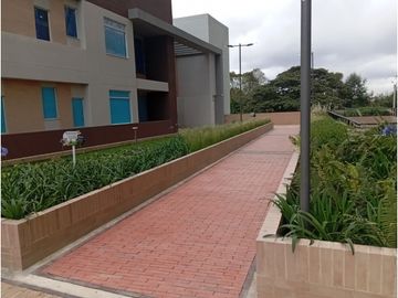 APARTAMENTO PARA ESTRENAR EN LAGOS DE TORCA
