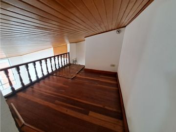APTO CON ALTILLO SUBA SALITRE