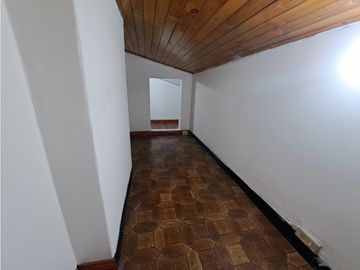 APTO CON ALTILLO SUBA SALITRE