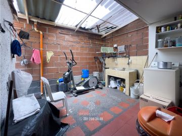 Vendo Casa Lote en Belén La Palma, para la construcción de 8 aptos MGE