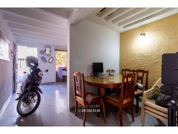 Vendo casa Belén La Nubia, Medellín – Cerca a la Avenida 80. MGE