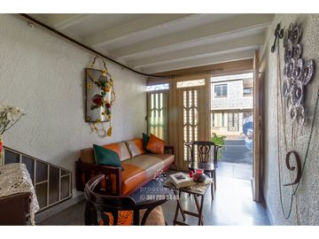 Vendo casa Belén La Nubia, Medellín – Cerca a la Avenida 80. MGE