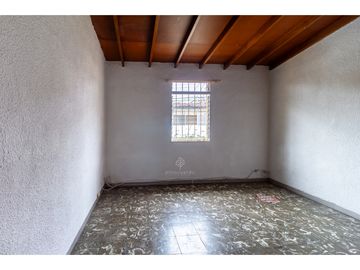 Vendo casa Belén La Nubia, Medellín – Cerca a la Avenida 80. MGE