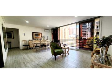Apartamento en venta Medellín Laureles