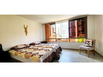 Apartamento en venta Medellín Laureles