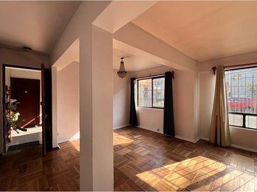 1 ° piso 3 dorm + office  V. Norte