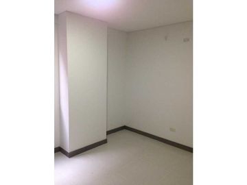 La Morelia-en el Tradicional Sector de Cristales-Apartamento en Venta