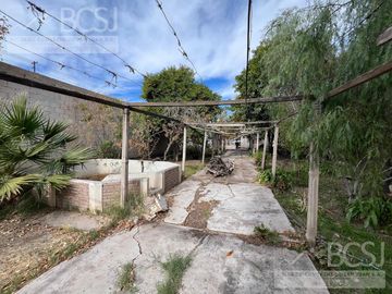 Casa en  Av. Libertador casi circunvalación - Santa Lucía - San Juan