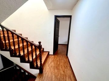 CASA EN VENTA, COCHAPAMBA
