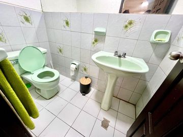 CASA EN VENTA, COCHAPAMBA