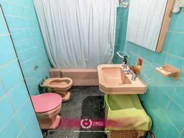 Venta departamento tipo PH piso 3 ambientes 94M² a reciclar en Balvanera balcón frente apto crédito