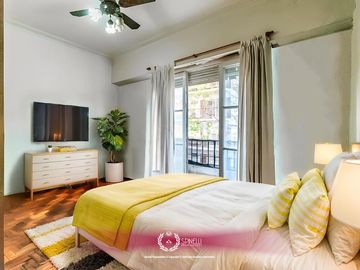 Venta departamento tipo PH piso 3 ambientes 94M² a reciclar en Balvanera balcón frente apto crédito