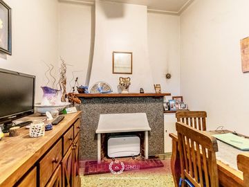 Venta departamento tipo PH piso 3 ambientes 94M² a reciclar en Balvanera balcón frente apto crédito