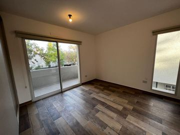 VENTA - APTA CRÉDITO.  Casa Moderna 3 dorm, piscina - Los Troncos, Funes