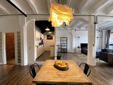 Loft en venta en Puerto Madero con cochera. Luminoso. Amenities.
