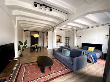 Loft en venta en Puerto Madero con cochera. Luminoso. Amenities.