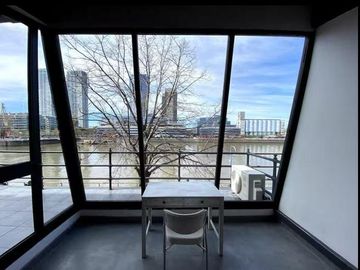 Loft en venta en Puerto Madero con cochera. Luminoso. Amenities.