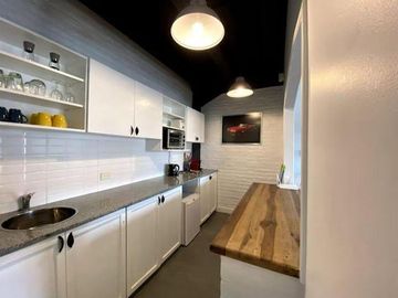 Loft en venta en Puerto Madero con cochera. Luminoso. Amenities.
