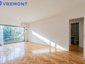 Guayaquil al 400 Departamento de 4 ambientes en venta en Caballito, con balcon, cochera y 2 baños