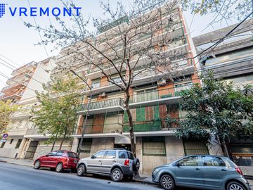 Guayaquil al 400 Departamento de 4 ambientes en venta en Caballito, con balcon, cochera y 2 baños