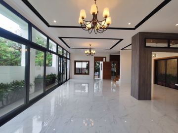 Modern Spacious Renovated House and Lot for Sale in Greenwoods Pasig-MD