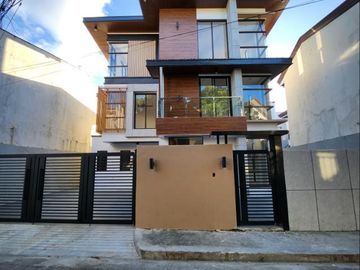 Three Storey Modern House and Lot for Sale in pasig Brandnew with pool-MD