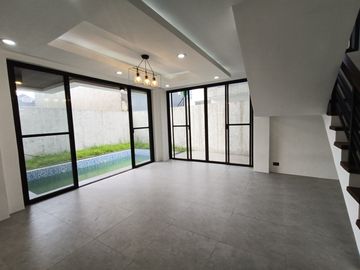 Three Storey Modern House and Lot for Sale in pasig Brandnew with pool-MD