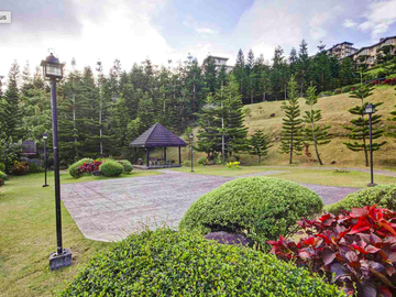 Tagaytay Highlands 3-Bedroom Condo The WOODRIRDE  - Semi-Fur, 2 Parking Slots,